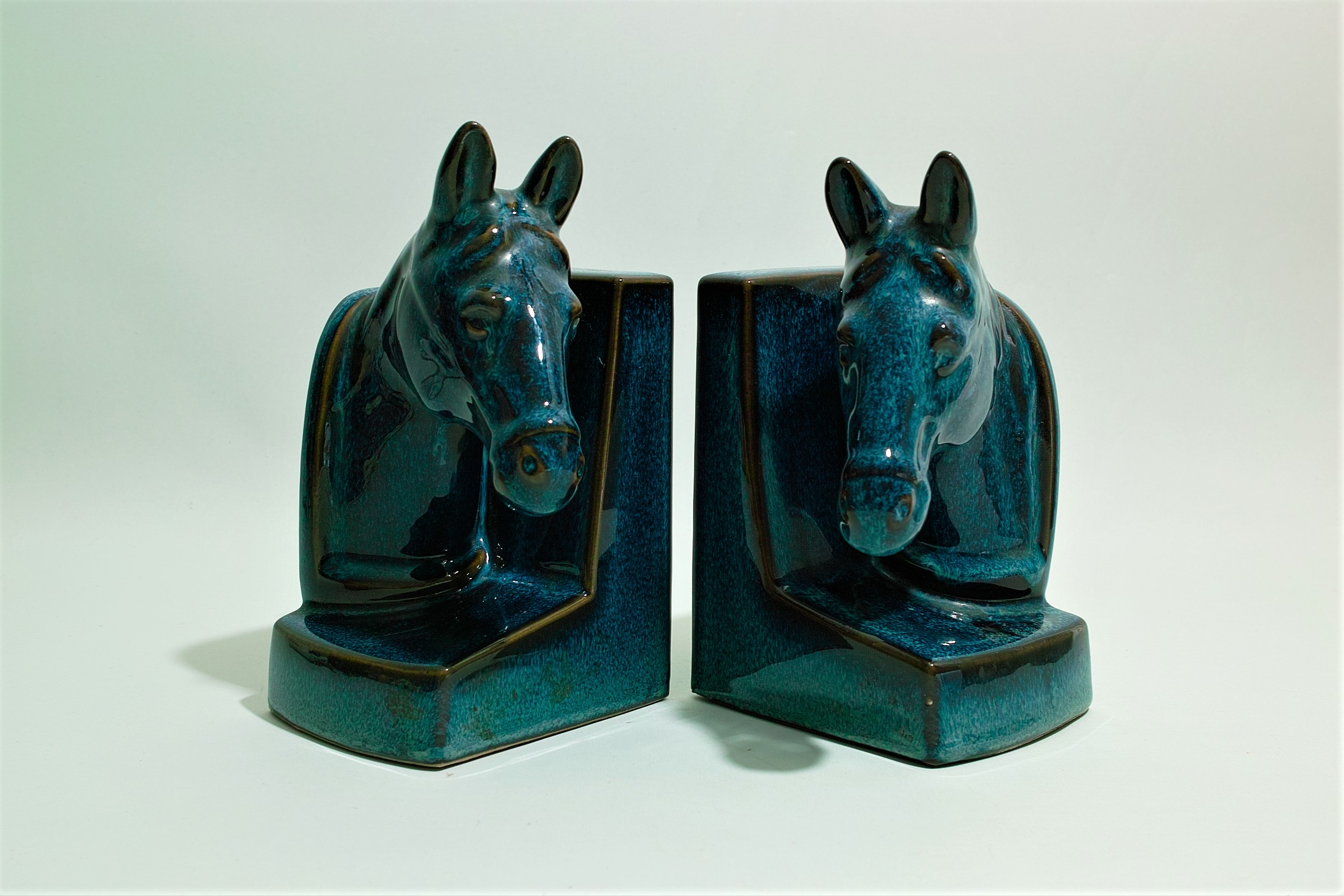 No.6610「陶器のブックエンド：馬モチーフ」SOLD | ボルトナットマーケット
