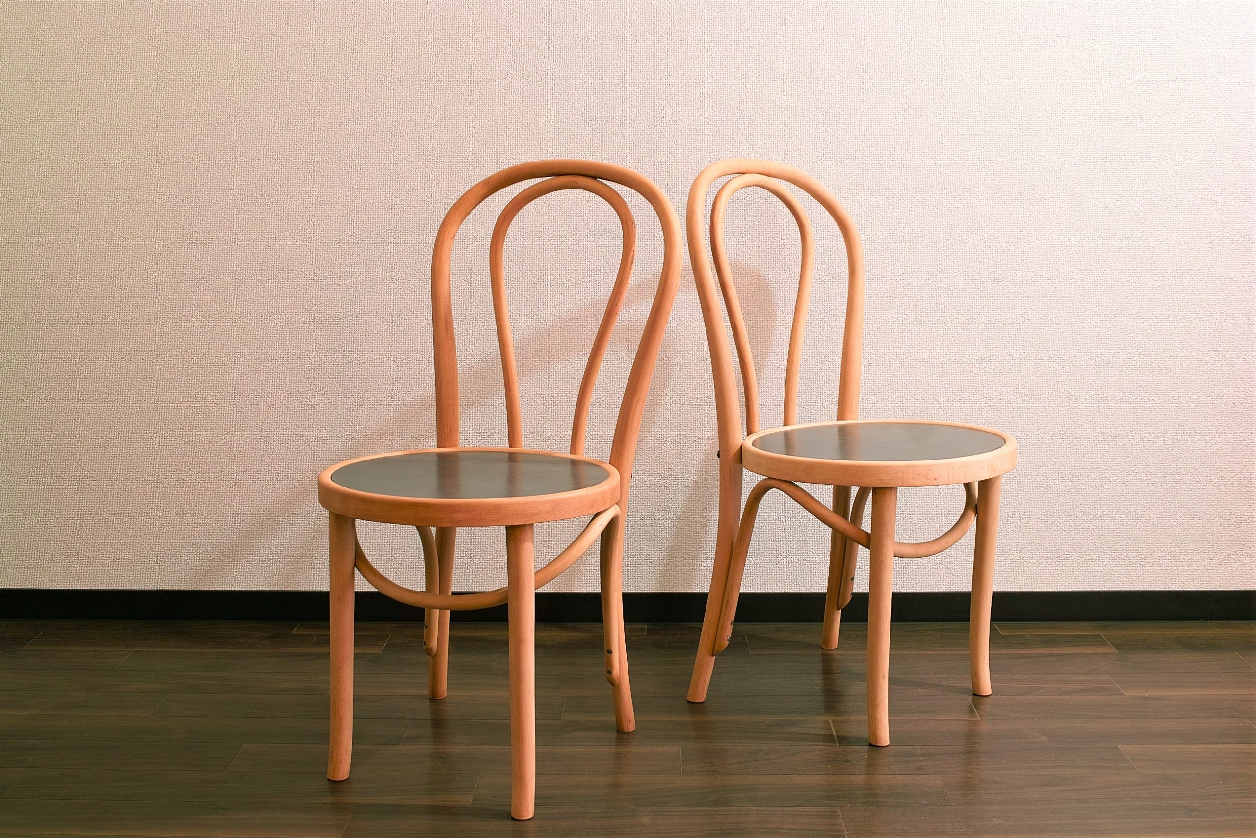 2脚の送料込価格）マルニ木工 オールド 椅子 - 一般