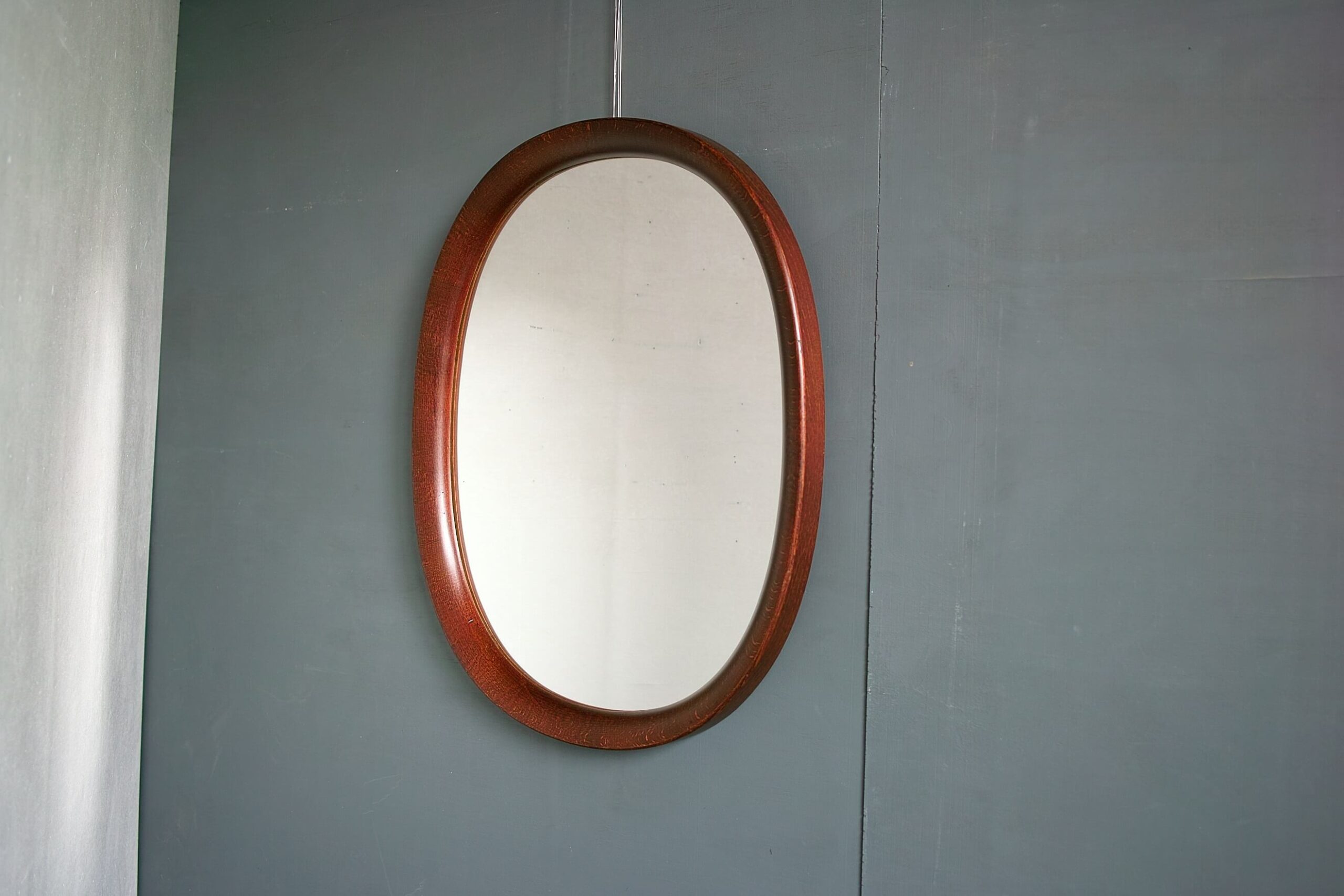 秋田木工、柳宗理デザインの曲木ミラー壁掛け - 鏡