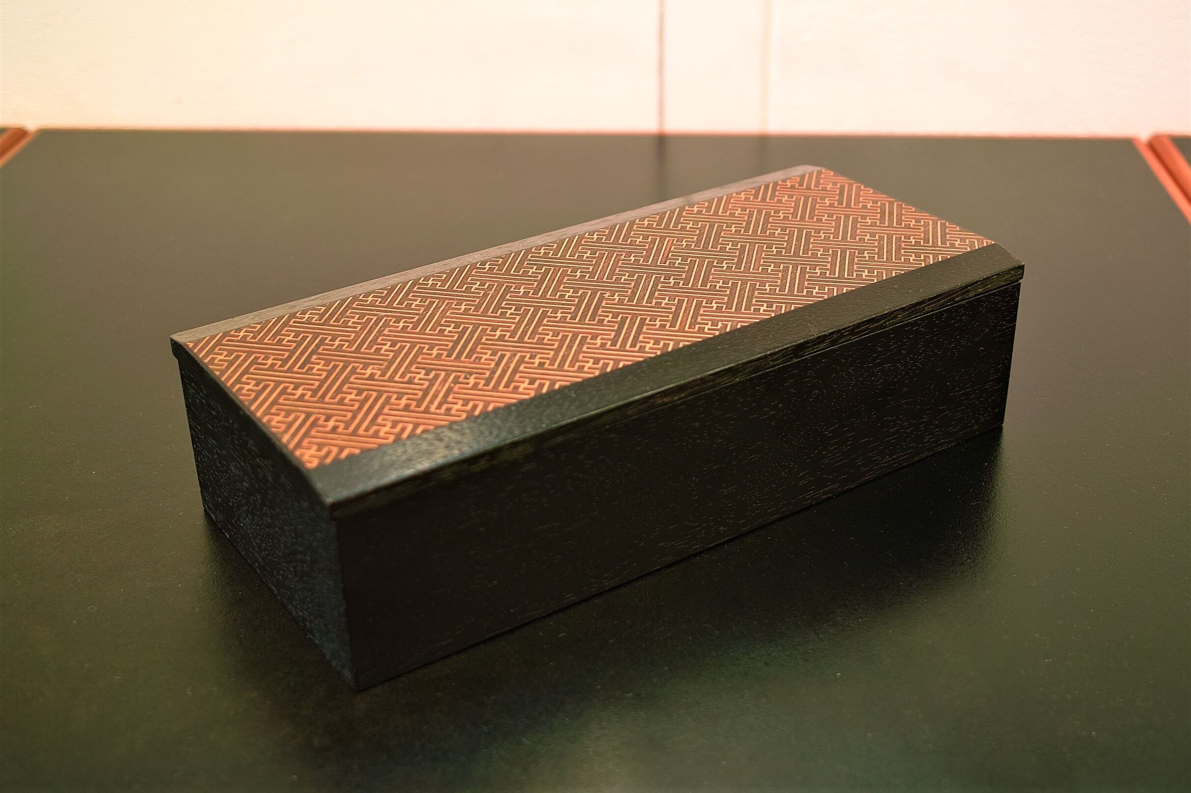 No.8494「日本の工芸品：寄木細工のアクセサリーボックス」SOLD 