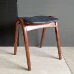 No.10106C「秋田木工スツール〈No.202〉本革/ネイビー：剣持勇」SOLD