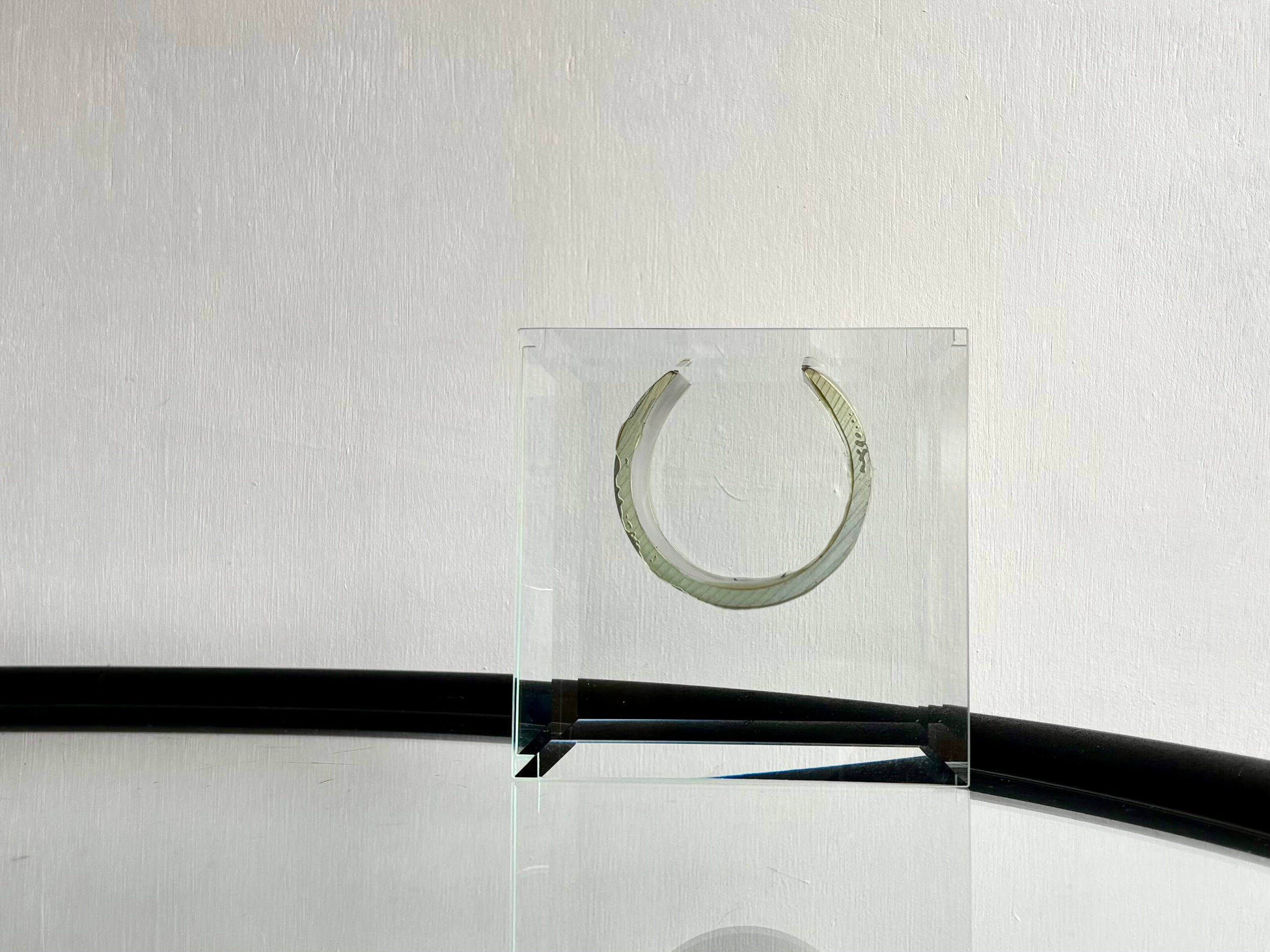 No.11824「ガラス × メタル ベース」高さ11.5cm SOLD - 画像 (2)