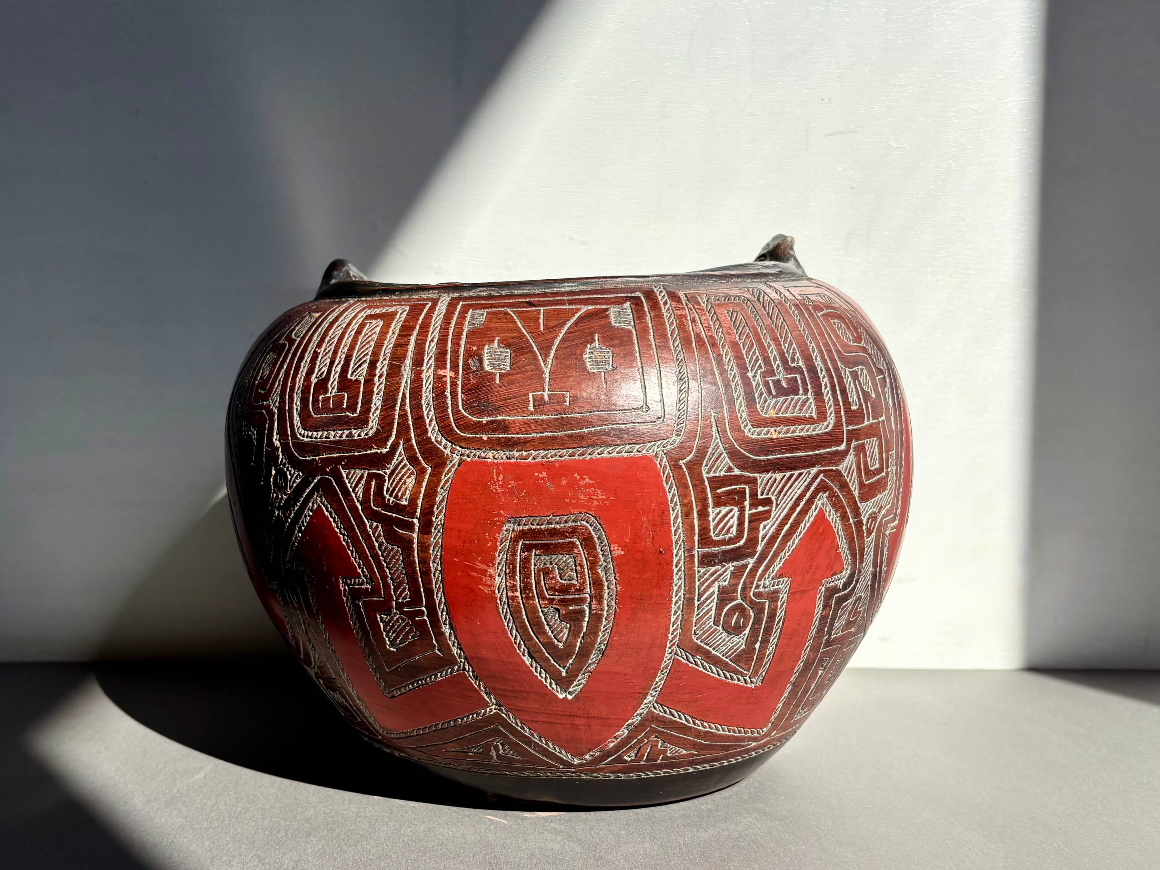 No.12799「Marajoara 陶器の壺:ブラジル」直径25cm - 画像 (2)